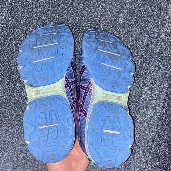 Men’s ASICS size 12 - Picture 5 of 6